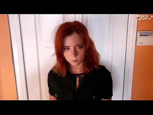 ❤️ Varnostnik kaznuje lepo žensko za krajo v trgovini - sperma v ustih ❤️ Porno pri nas ️❤